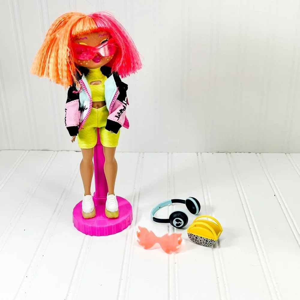 Neonlicious LOL Surprise Outrageous Millennial Girl OMG 9